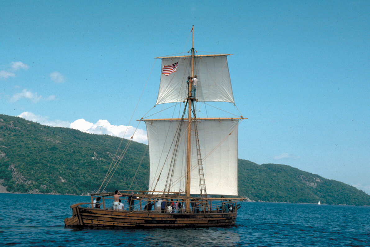 The replica Philadelphia II sails on Lake Champlain.
