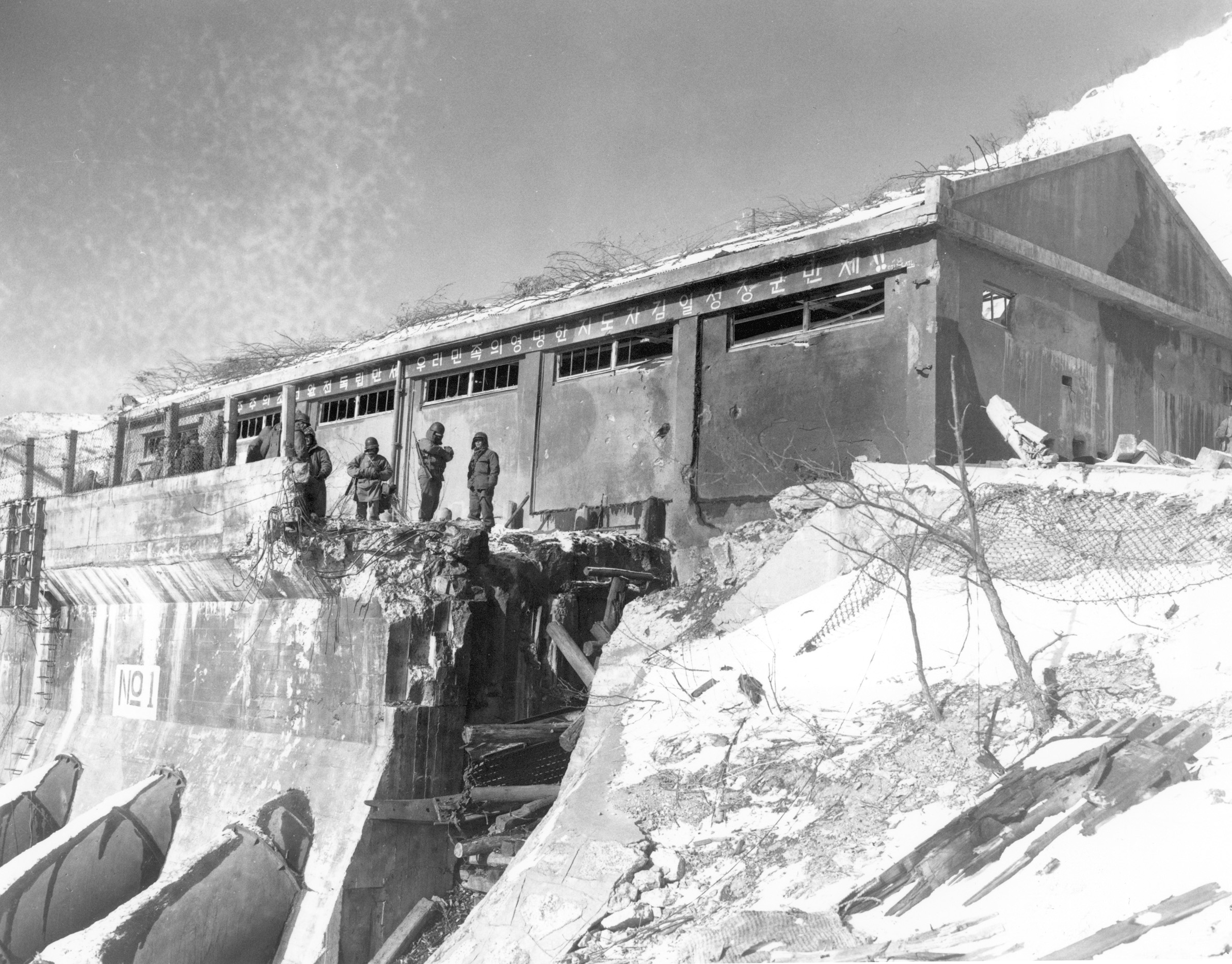 The gap in the bridge at Funchilin prevented any movement south of American vehicles.