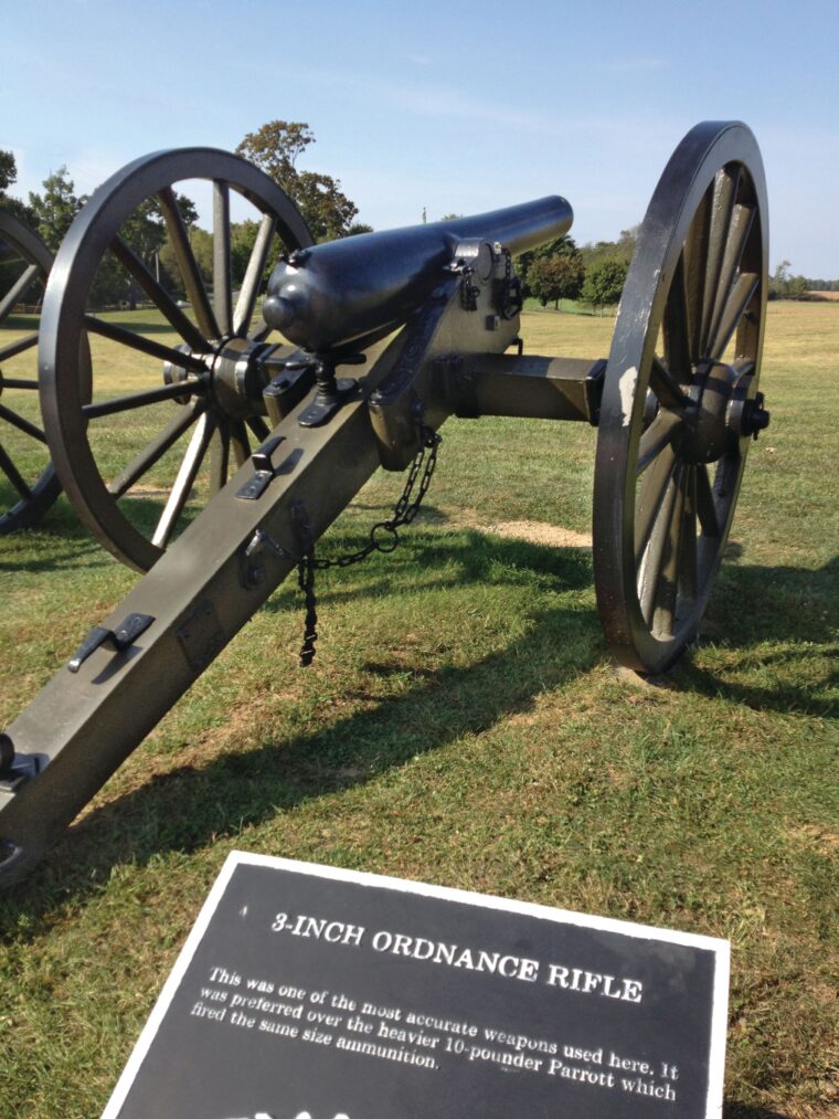 A 3-inch Rifle on display at Antietam National Battlefield. The guns fired 9-pound Hotchkiss or Schenkl projectiles and also could accommodate 10-pound Parrott projectiles.