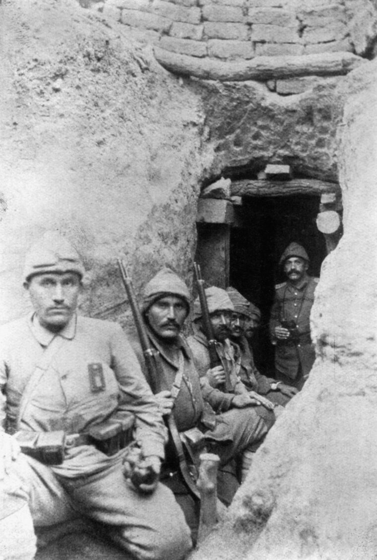 Turkish soldiers take shelter in a dugout trench at Kanle Sirt. The formidable Turks proved surprisingly tenacious during the Gallipoli campaign.