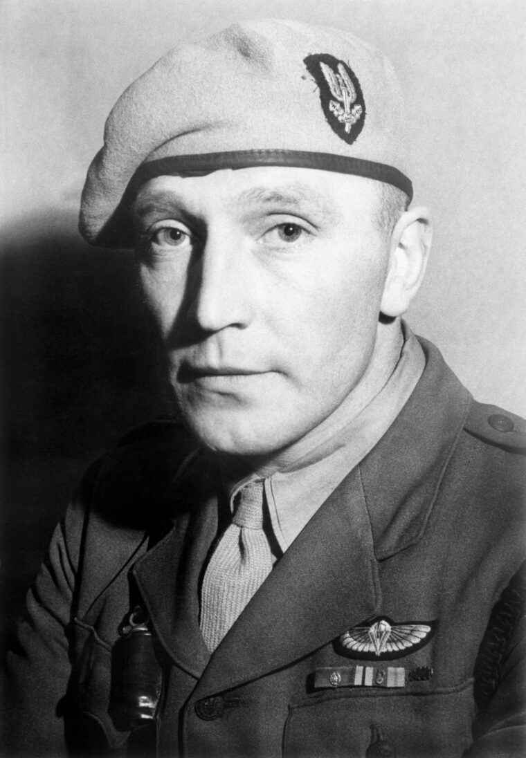 Lieutenant Colonel Robert Blair “Paddy” Mayne in an official portrait. (Top: Australian War Memorial/ Left: Imperial War Museum)
