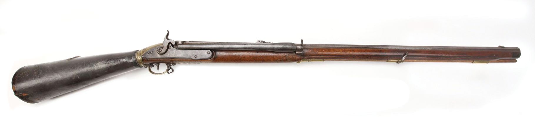 Girandoni air rifle with compressed air in the stock. © National Firearms Museum