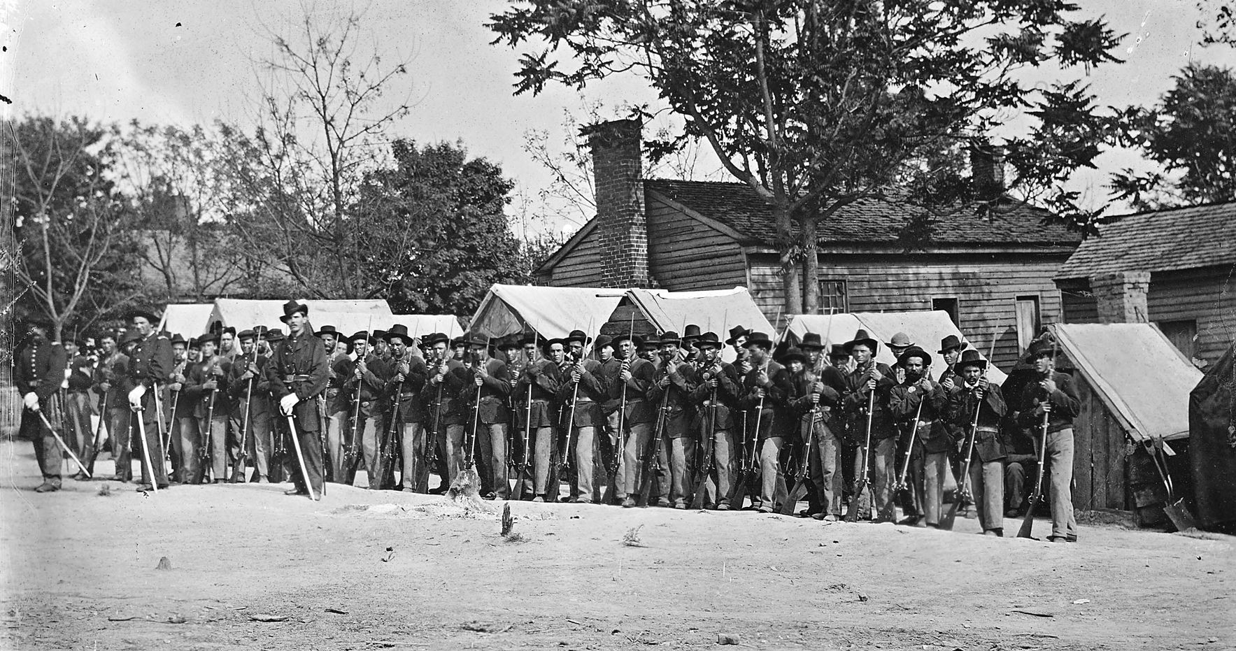 McClellan’s army consisted of Midwestern troops, such as Colonel Robert H. Milroy’s 9th Indiana Infantry Regiment.