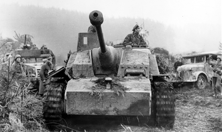 Panzer assault on Bastogne