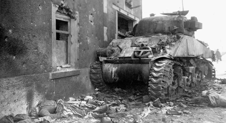 Panzer assault on Bastogne