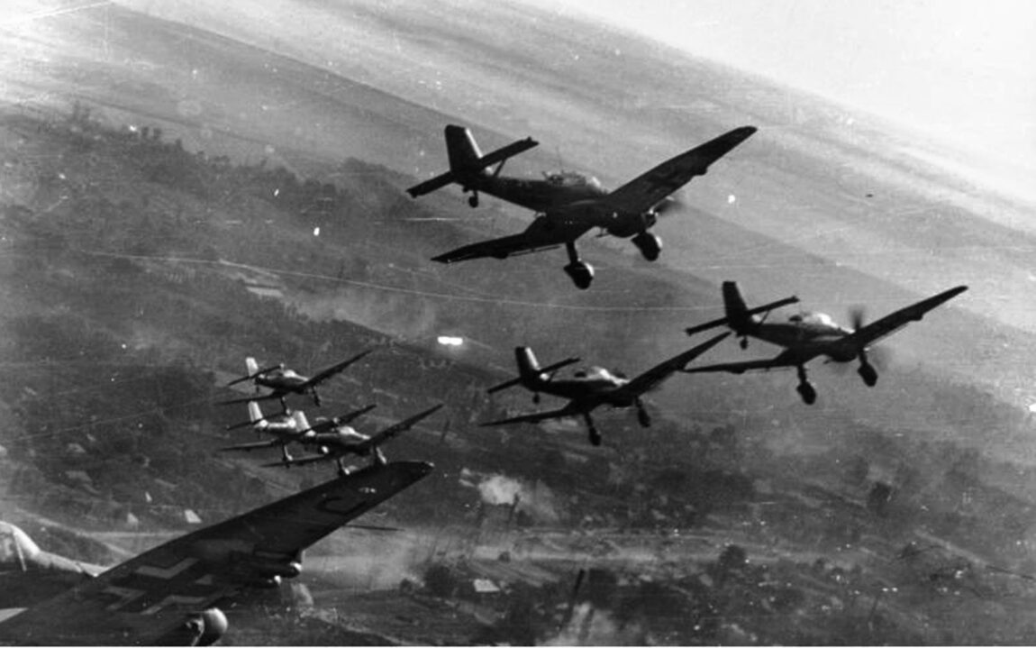 Stukas over Russia in 1943. During the titanic Battle of Kursk, Stuka “Gustavs” blasted tungsten-core shells through Soviet tanks, while Stuka “Doras” knocked out Soviet antiaircraft guns.