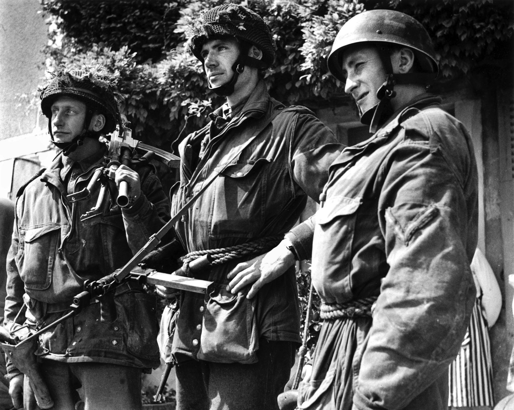Captain Brian Priday and two other glidermen from Company D, “Oxs and Bucks” Light Infantry used Sten and Bren guns, as well as hand grenades and PIAT antitank weapons, to wrestle two bridges from the Germans in Normandy.