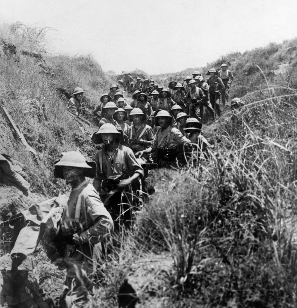 Soldiers of the Black Watch (Royal Highlanders) reinforce the Allied front line near Arsuf in June 1918.