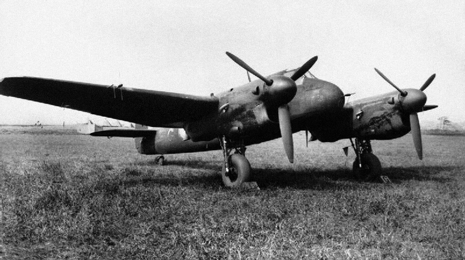 This Bristol Beaufighter is equipped with the RAF Mark IV airborne interception (AI) radar. Mark IV AI radar was introduced in June 1940 and could identify potential targets aloft from 450 feet to 10,000 feet. 
