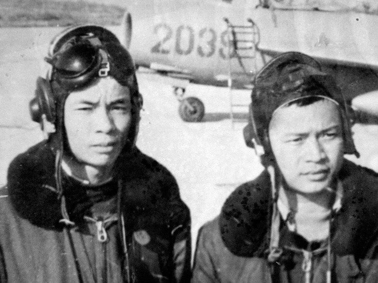 North Vietnamese MiG-17 pilots such as Luu Huy Chao (left) and Le Hai received training in Communist China that enabled them to successfully engage well-trained U.S. aircraft. The pair of pilots downed six U.S. aircraft. 
