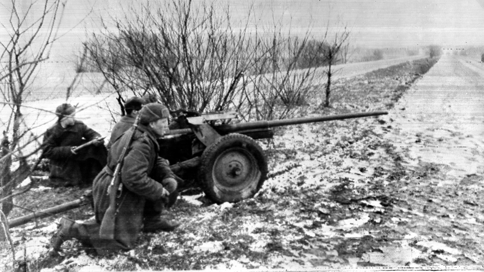 Advancing Soviet troops relied heavily on the light, quick-firing 45mm anti-tank gun to knock out German panzers and self-propelled artillery.