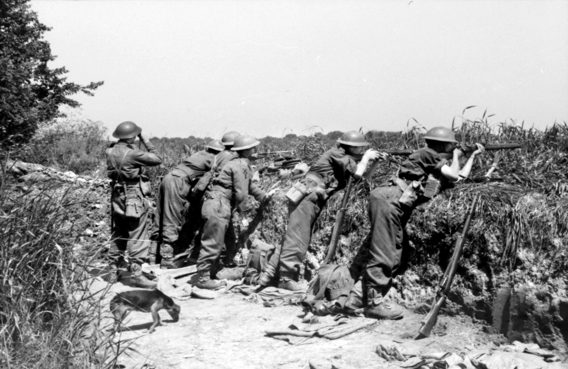 Forced south along the coast after their sterling performance at the Battle of Abbeville, the Argyll and Sutherland Highlanders, part of the 51st Highland Division, hold the line at the River Bresle.