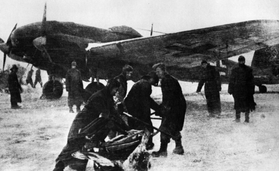 With the winter of 1942-43 beginning to settle in, German soldiers unload supplies desperately needed by Paulus’ encircled Sixth Army. Hitler and Göring both believed the besieged Germans could be saved by the Luftwaffe’s airlift.