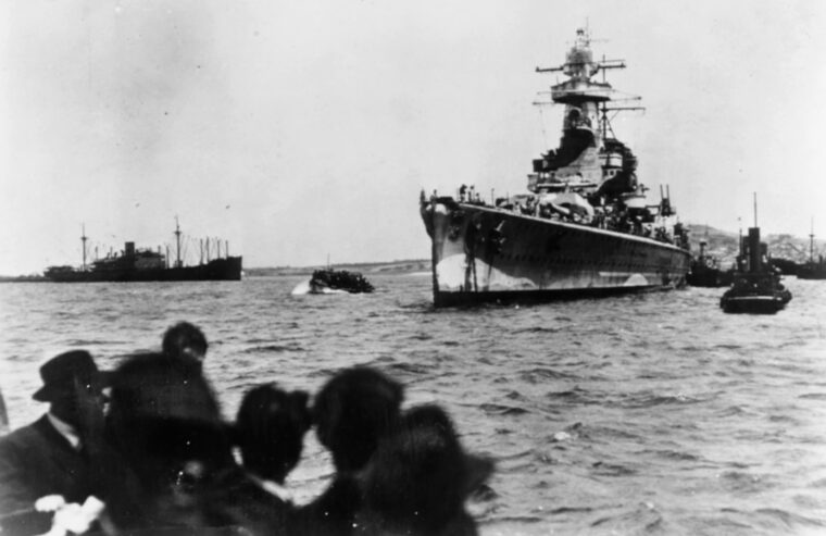 After sustaining damage during the Battle of the River Plate, the Graf Spee sought temporary shelter in the harbor of Montevideo, Uruguay. Local authorities insisted that the Germans abide by the rules of the Hague Convention but eventually extended the ship’s time in port to 72 hours.