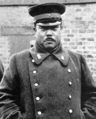 General Tomoyuki Yamashita executed a brilliant advance along the Malay Peninsula and bluffed Percival into surrendering.