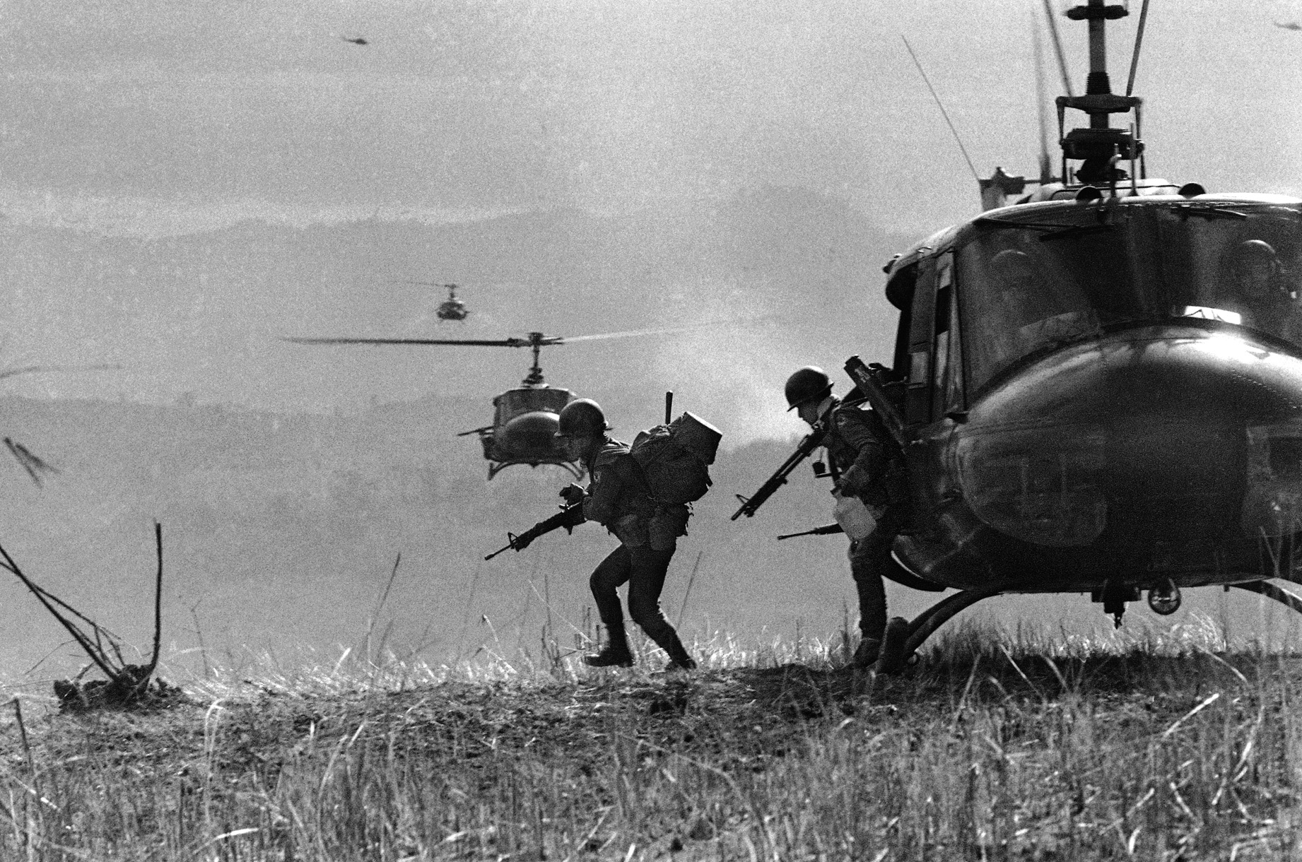 U.S. helicopters not only transported South Vietnamese troops to firebases inside Laos, but also carried them to Tchepone when the armored column stalled on Route 9. The March 6 air assault by elements of the South Vietnamese 1st Infantry Division was the largest helicopter assault of the war.
