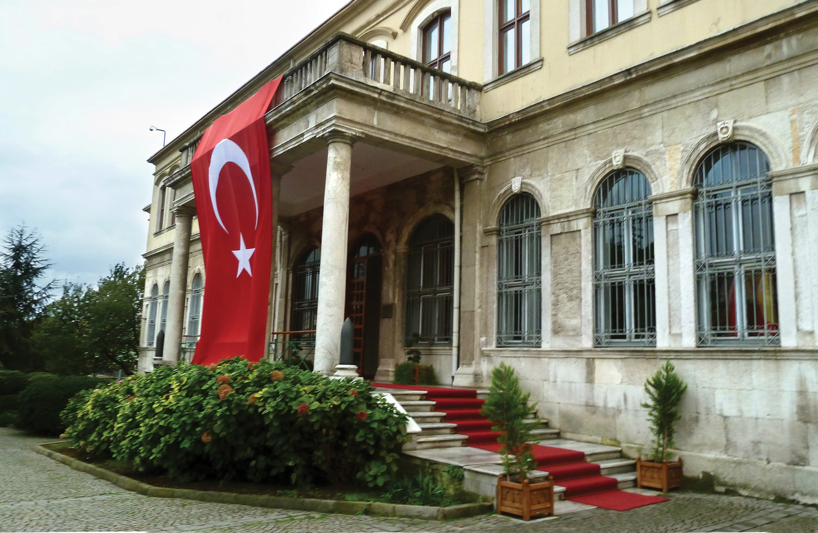 The exterior of Istanbul’s military museum, the Askeri Müze.