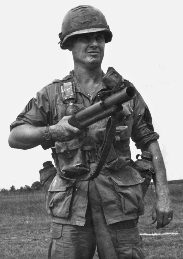 The M79 Grenade Launcher - Warfare History Network