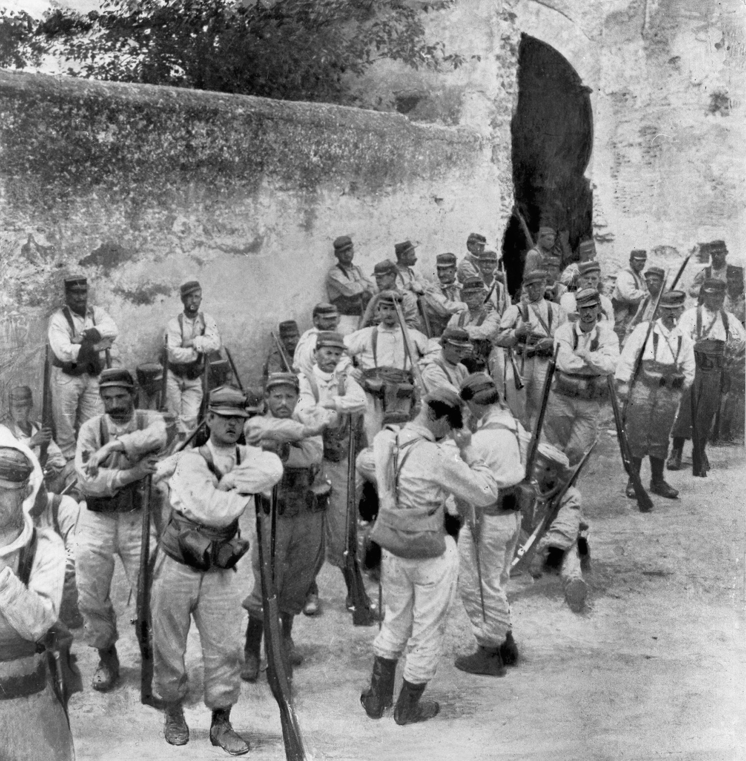 French forces in Morocco included foreign legionnaires pictured and colonial troops from West Africa, Tunisia, and Algeria. The troops, who were tough and disciplined, were equipped with bolt-action rifles, machine guns, and field artillery.