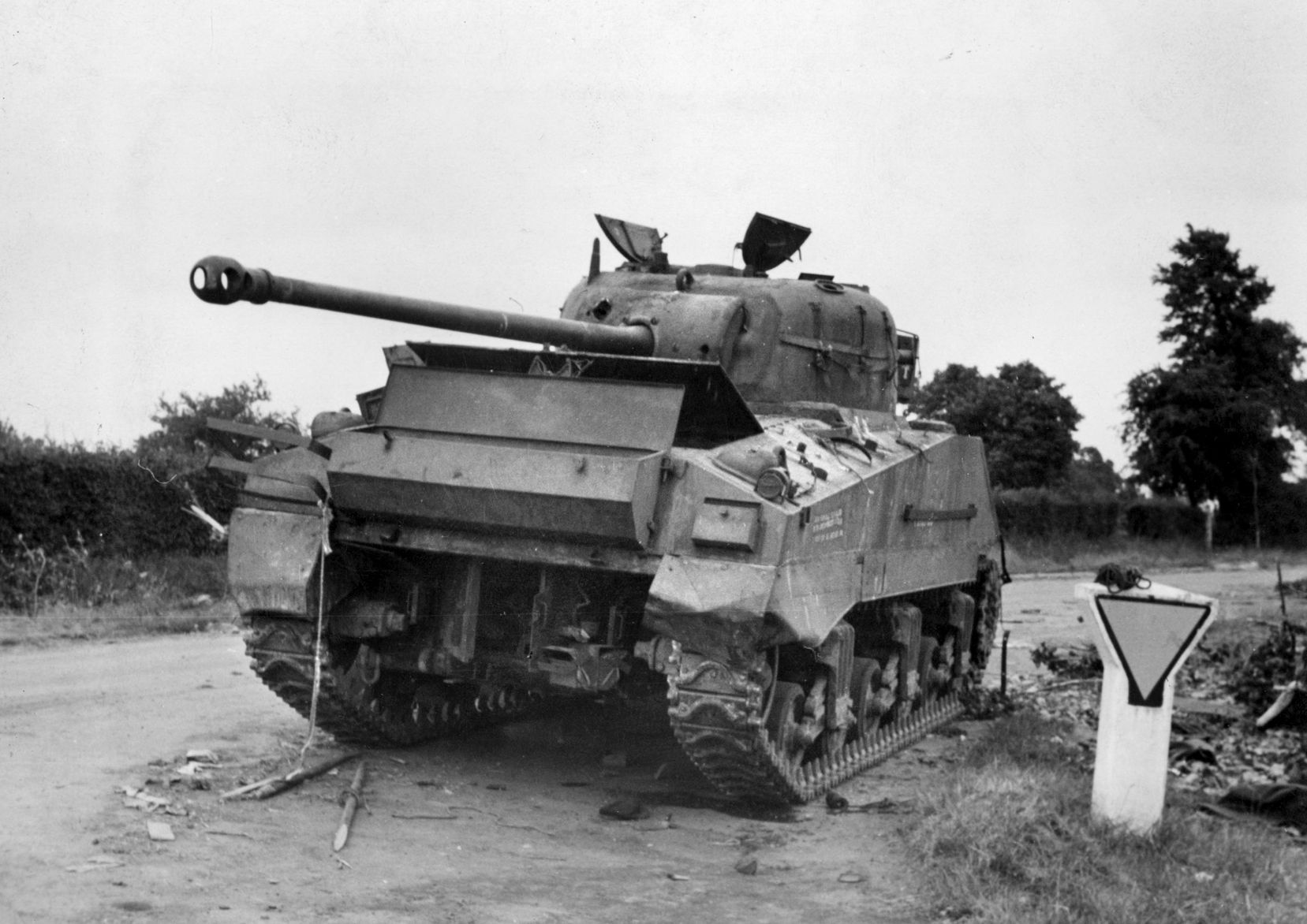 This A Squadron, County of London Yeomanry, Sherman Firefly tank was the subject of several German photographs after the fighting at Villers-Bocage, possibly because the Germans had not encountered a Firefly with its 17-pounder gun. 