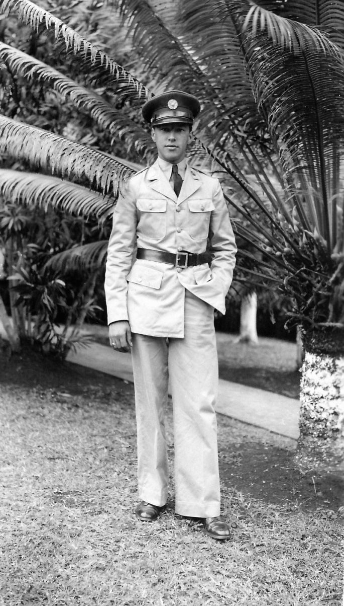 As a young member of the U.S. Army Air Corps, Michael Bibin poses in uniform at Luke Field, Hawaii, in 1935. (© Hulton Deutsch Collection/CORBIS); Opposite: Courtesy of Michael Bibin