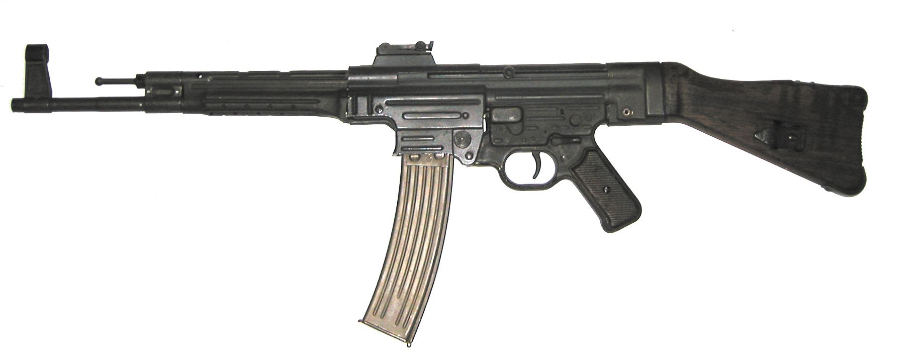 Nonfiring StG-44m, also known as the MP-44, featuring a solid “dummy” receiver.