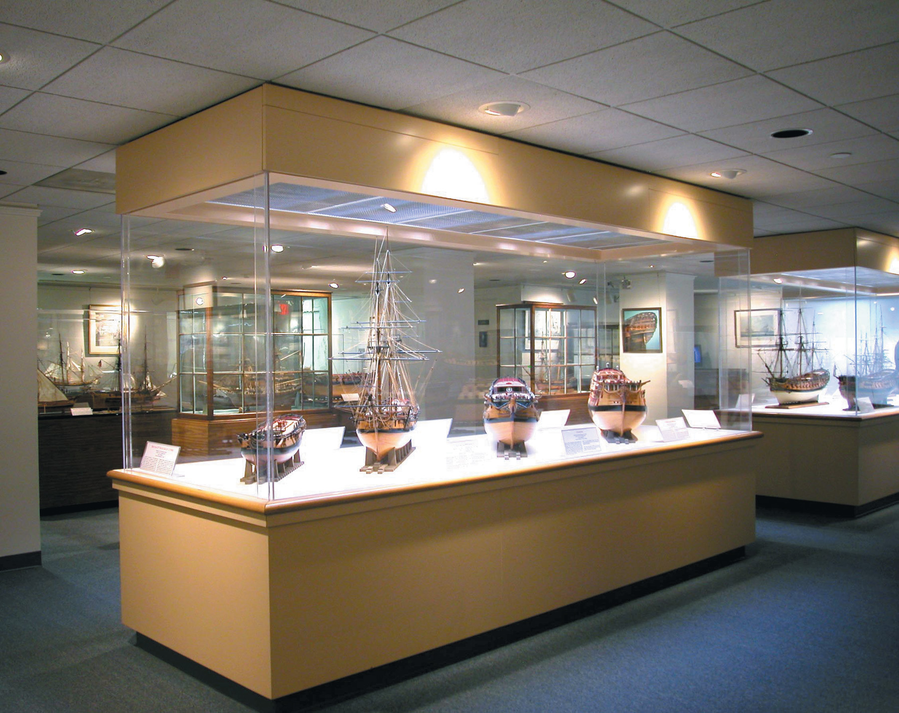 The first floor of Preble Hall holds the museum’s varied model ship collection, which includes 108 ship and boat models of the sailing ship era from 1650-1850. 