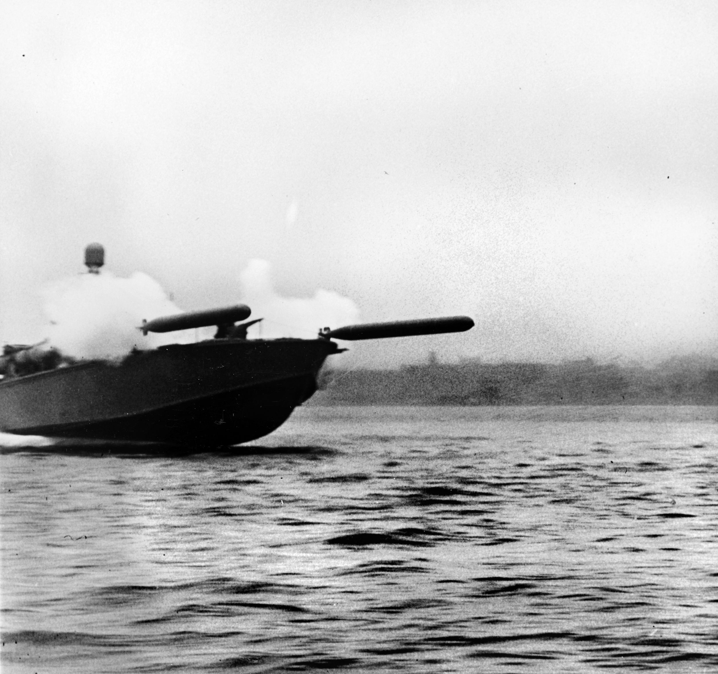 An unidentified U.S. Navy PT boat fires two torpedoes during exercises off the Newport, Rhode Island, torpedo station. The PT boat’s torpedoes are Mk. 8 types, and at the time of the action off Cebu they may have been faulty due to issues that also surfaced with the later Mk. 13.