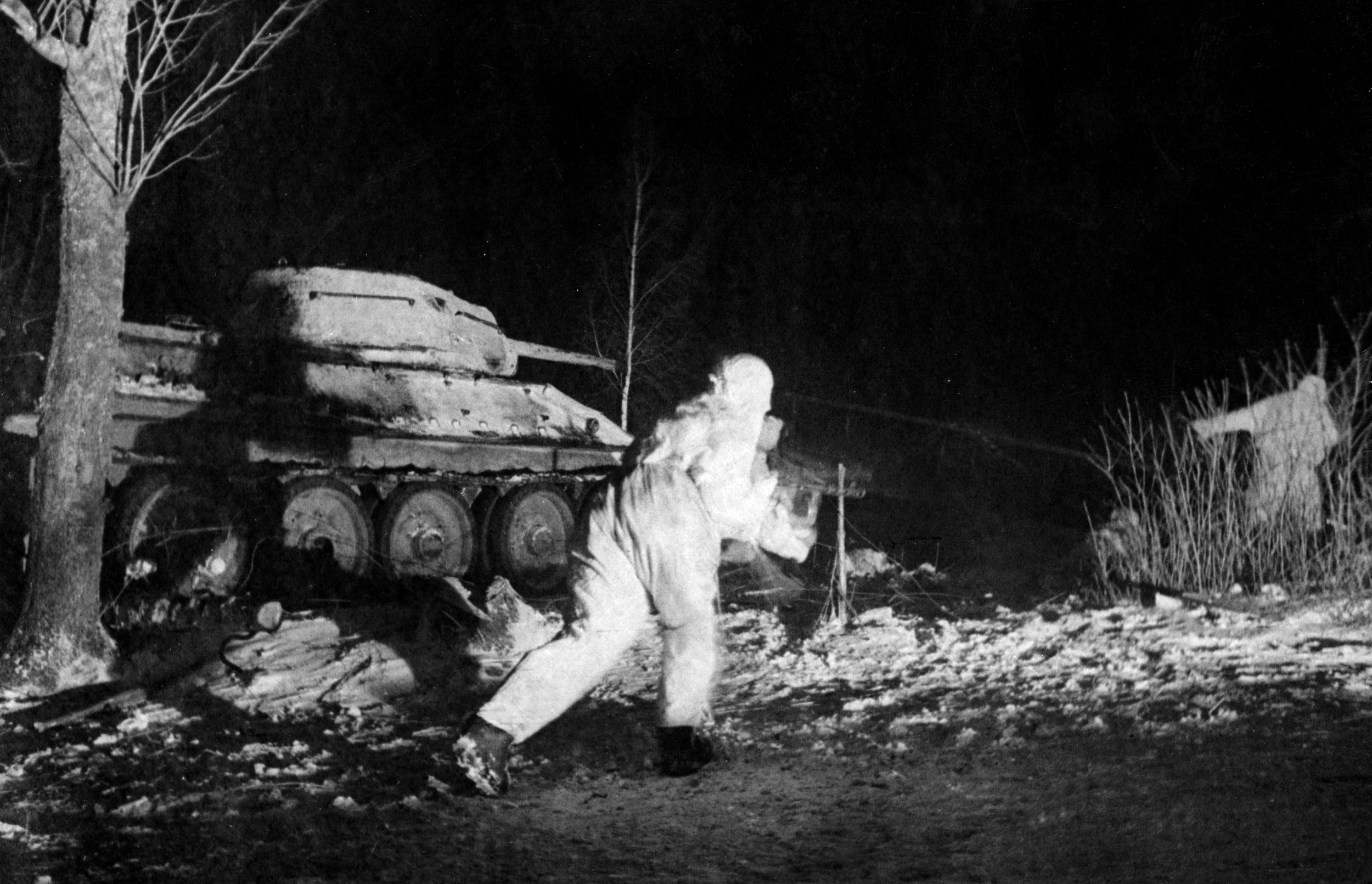 Soviet troops accompany a T-34 tank in a night attack in February, 1944. On the morning of February 13, Lieutenant-Colonel Franz Bäke called in an airstrike after two T-34s were spotted taking cover. Stukas attacked the ambush, flushing the Soviet tanks into the open, where Bäke’s Tiger battalion knocked out many from 2,000 yards. Bäke’s Panther battalion stopped a Russian flanking manuever as the Stukas took out antitank positions. The Germans claimed to have destroyed 70 tanks and 40 antitank guns against the loss of five Tigers and four Panthers.