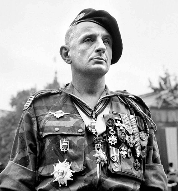 Colonel Marcel Bigeard was the highly decorated head of the 6th Colonial Parachute Battalion (6ème Régiment de Parachutistes Coloniaux).