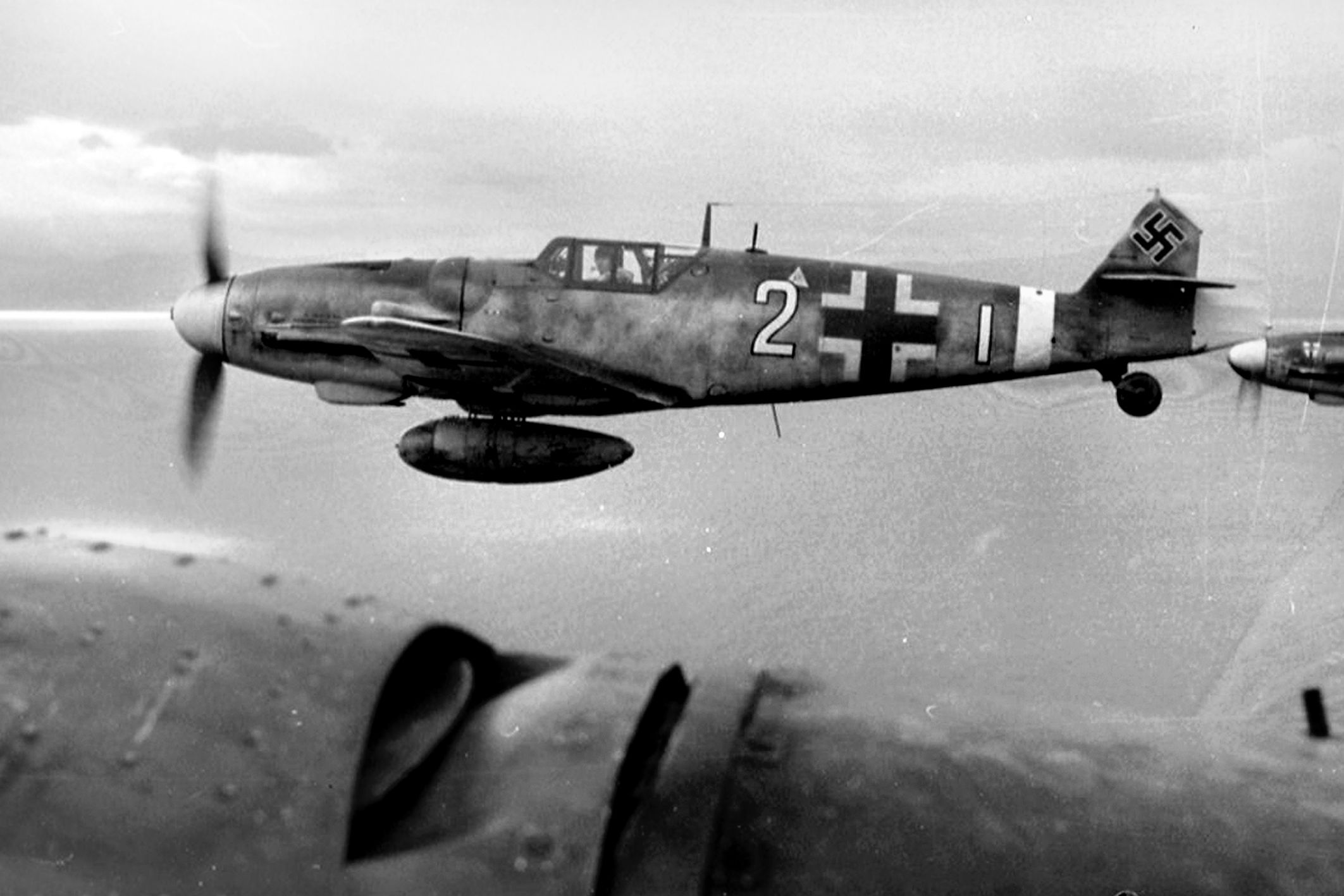 At 34,000, the Messerschmitt Bf 109 was the second most produced fighter during World War II, just behind the Russian llyushin Il-2 Shturmovik (36,000). Me/ Bf 109 variants made up about 28 percent of Germany’s Luftwaffe. Could be armed with two rifle caliber machine guns in the cowling, two 20mm cannon in the wings and sometimes a 15mm or 20mm cannon in the propeller hub.