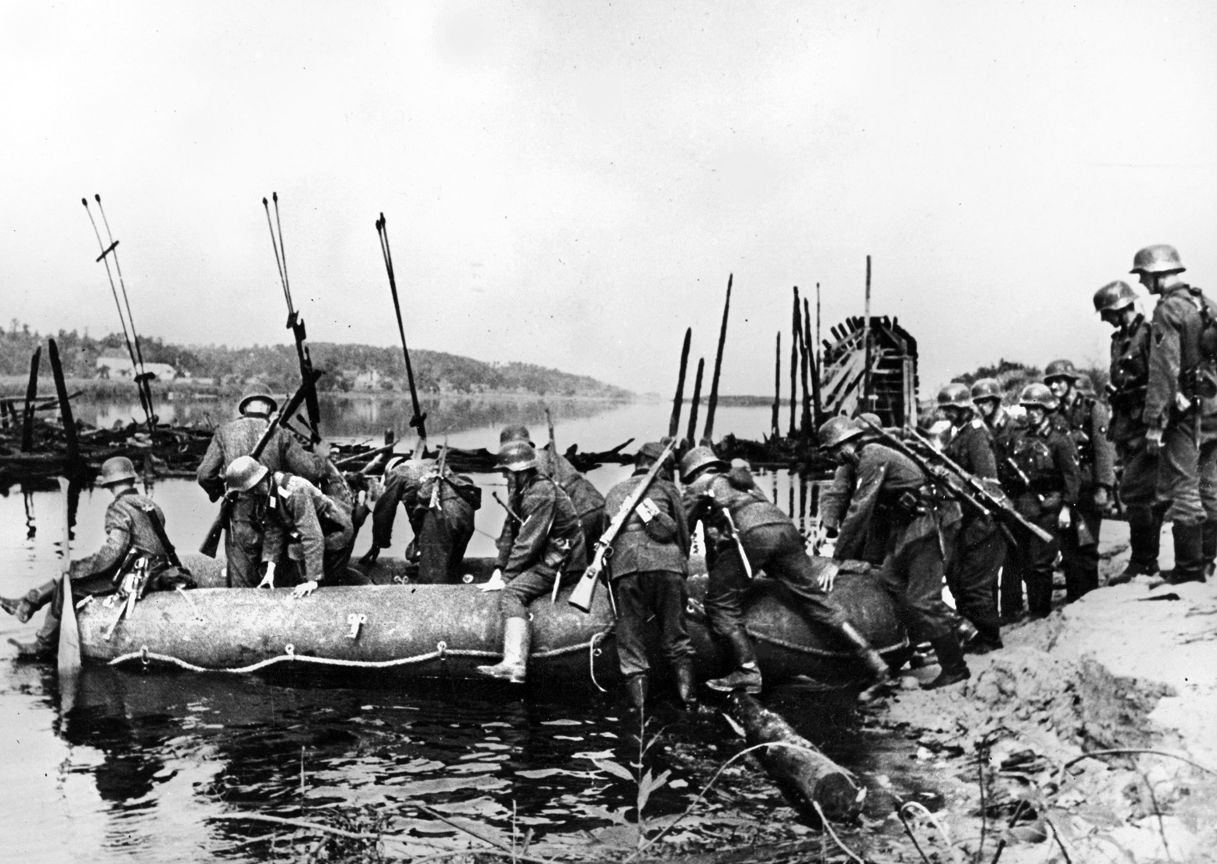  At 4 a.m., June 22, 1941, a German assault party captured the strategic railroad bridge near the Fortress Brest—while another assault party crossed the Bug River in rubber boats. A devastating artillery barrage quickly followed.