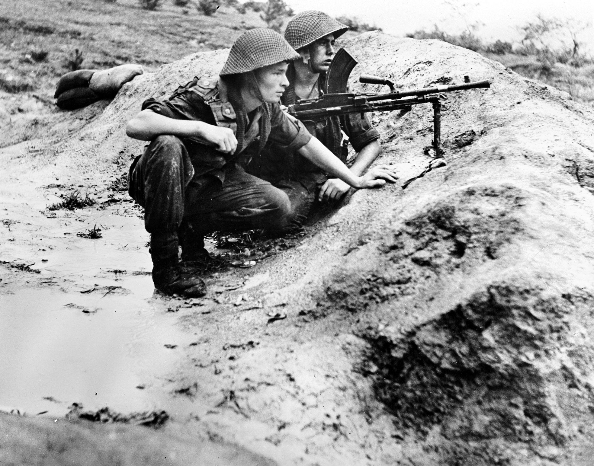Though the United States provided the majority of materiel and personnel (nearly 1.8 million) to the United Nations forces in support of South Korea, 15 other nations contributed troops. These two soldiers manning a Bren Gun were part of the 81,000 British troops to serve in the Korean War, the second largest contingent in the U.N. effort. 