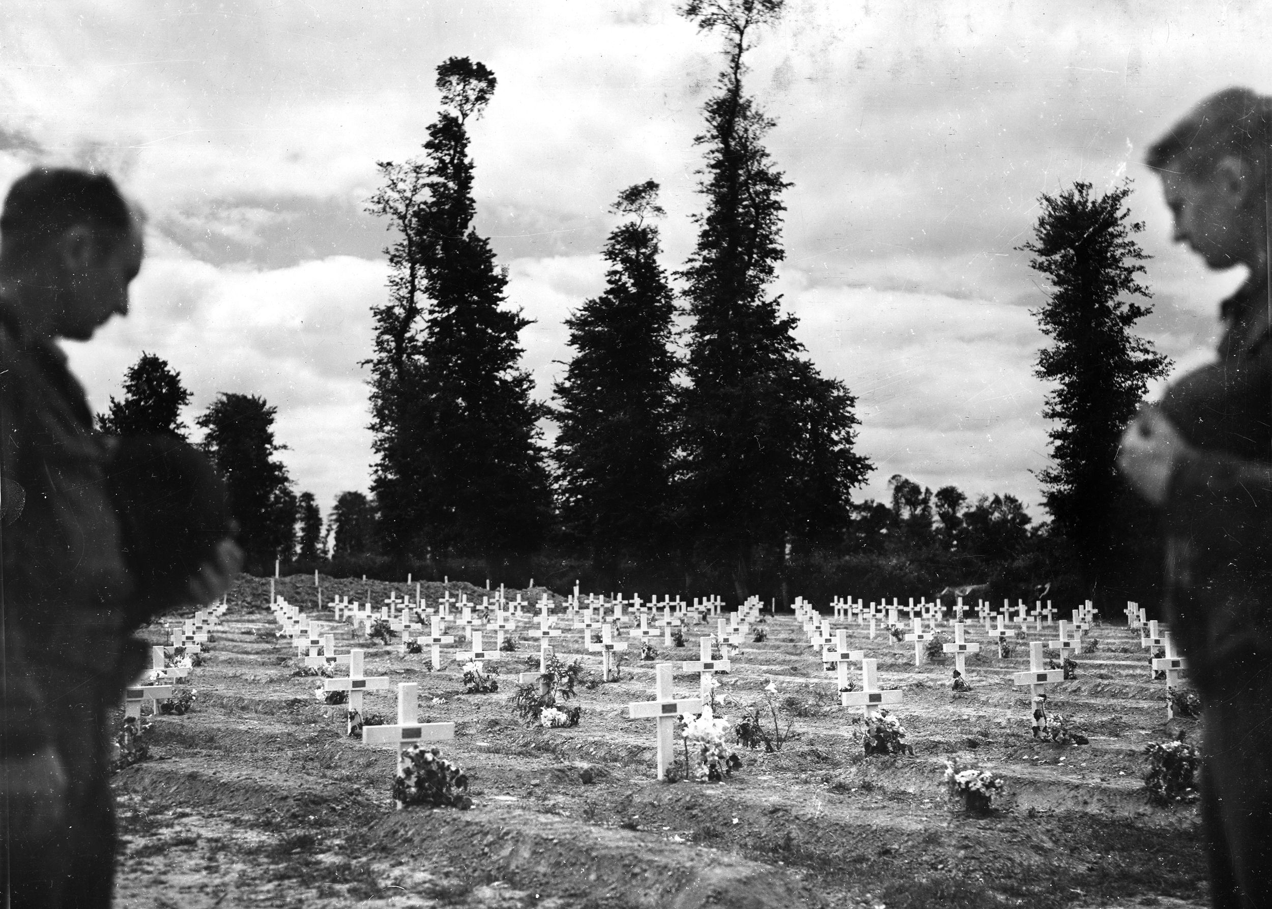 The cemetery at Omaha Beach where Roy Stevens’ brother Ray and many others from Bedford, Virginia, were buried after the D-Day assault. After his boat sank before the landing, Roy spent more than two hours in the water before he was rescued and taken back to England to get re-outfitted. When he returned on June 11, he found his brother’s grave here.