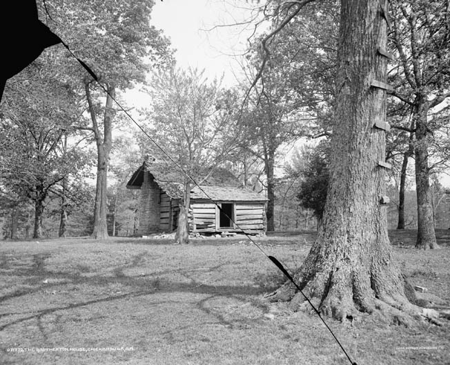 The log cabin known as the Brotherton House was a local landmark that served as the rallying point for Johnson’s men at Chickamauga.