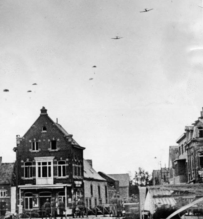 The Luftwaffe provided close air support for advancing German armored and infantry columns and struck fear into the civilian populations of many Belgian towns. 