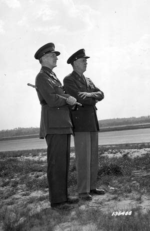 British Field Marshal Sir John Dill, head of his country’s military mission in Washington, and U.S. Army Chief of Staff General George C. Marshall forged a great friendship and working relationship.