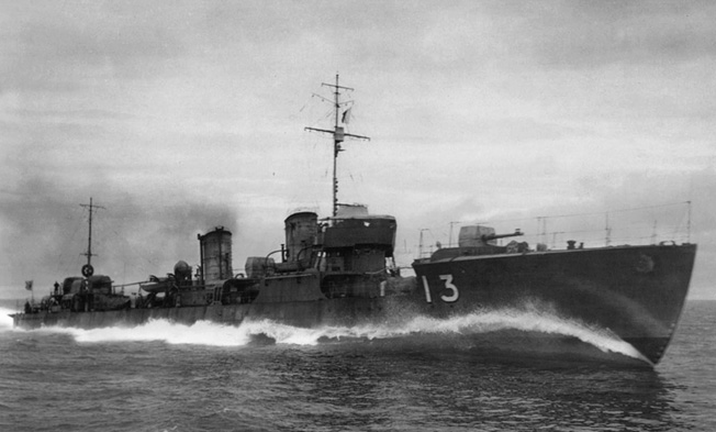 The Japanese destroyer Hayate, photographed in 1925, was sunk by Wake Island defenders. 