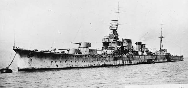  On the day after the battle, the Japanese cruiser Kako was hit by four torpedoes from the American submarine S-44. The cruiser sank in five minutes and 35 crewmen were killed.