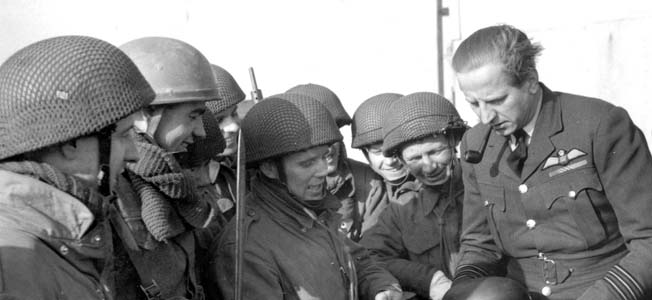 Soldiers review plans prior to Operation Biting. 