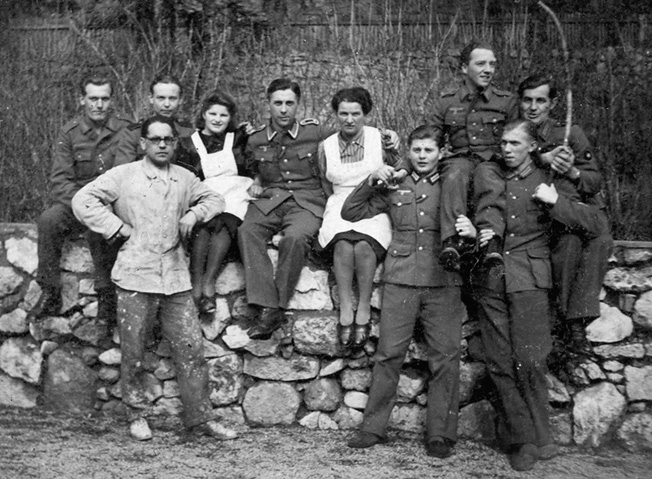 After being wounded near Orel, Russia, on July 7, 1942, Engler (far left, seated) was photographed with nurses and other convalescing soldiers at a Vienna military hospital. 