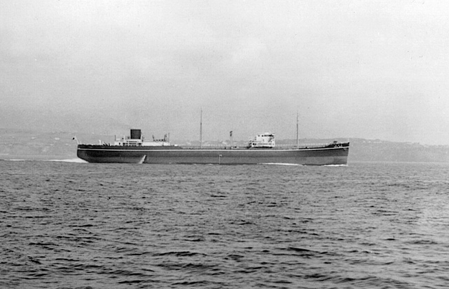 The Japanese transport Teiyo Maru steams across the Bismarck Sea.