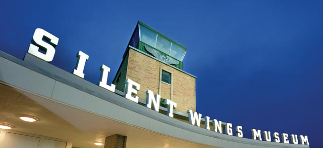 Lubbock, Texas once home to the U.S. Army’s largest glider pilot school now hosts the Silent Wings Museum.